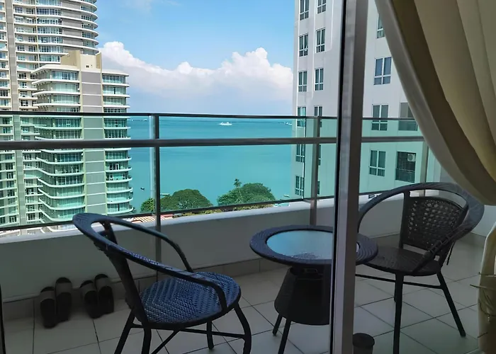 Mansion One Luxurious Seaview Vacation Homes